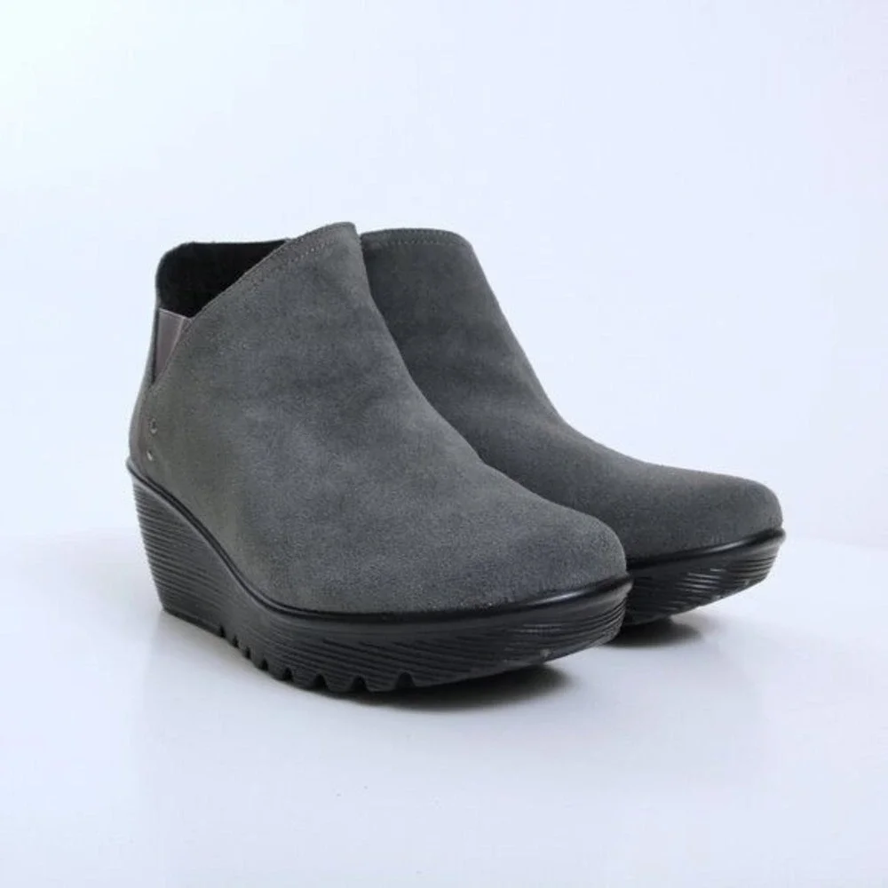 NWT Skechers‎ Parallel Ditto Suede Ankle Booties Gray Women 9.5